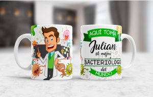 Aquí toma el mejor Bacteriólogo del Mundo